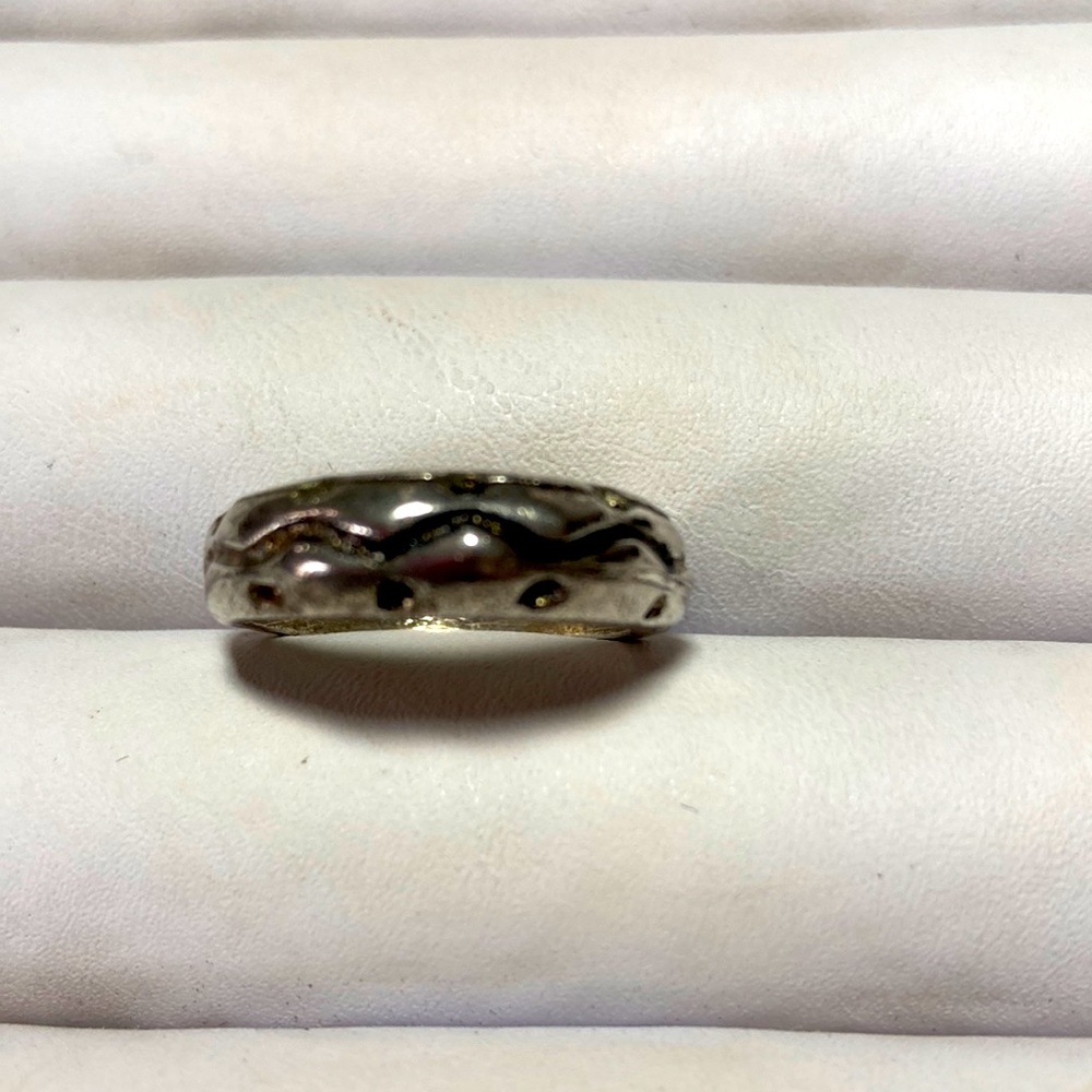 Silver Ring With Etching In Front. #Bme2103 - image 1